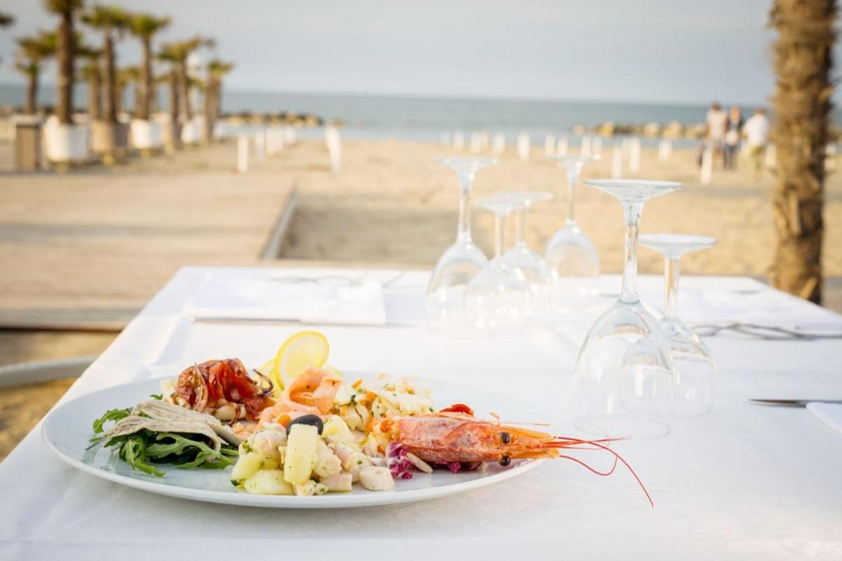 Hotel Welcome San Benedetto del Tronto Eksteriør billede